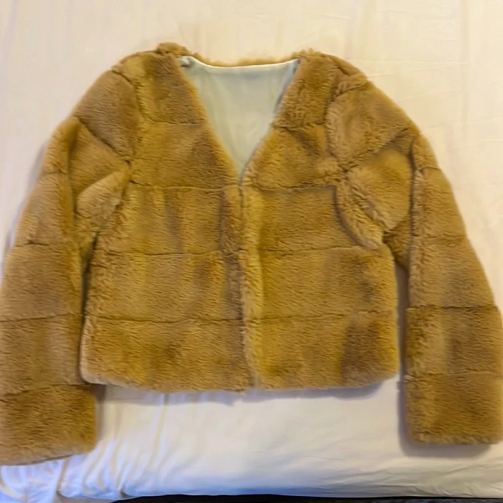 Tan Faux Fur Jacket - Picture 4 of 5